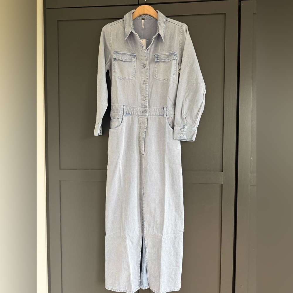 YFB | Young Fabulous & Broke | Light Blue Denim Maxi Dress • M •